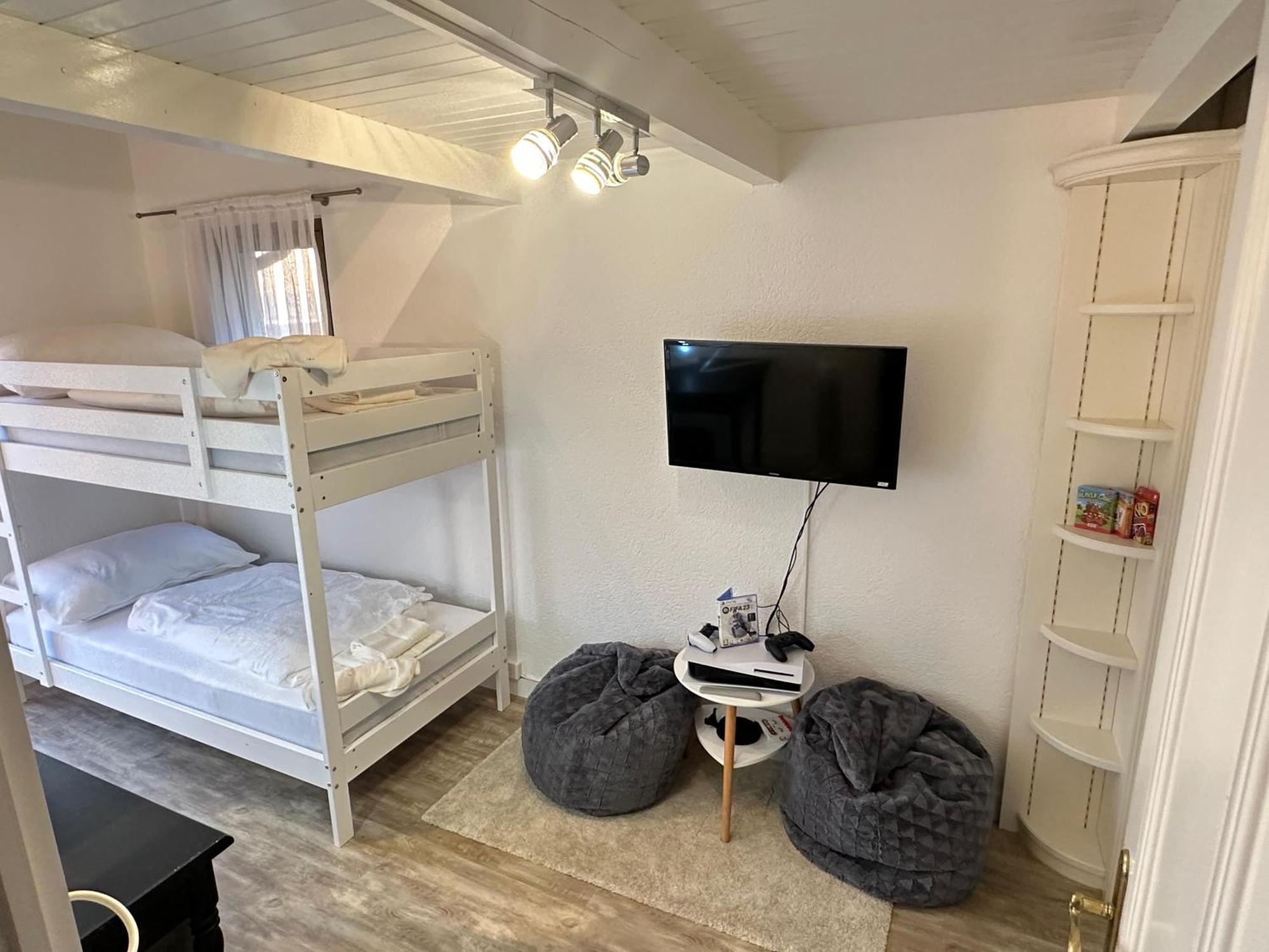 Villa Монтре Екстер'єр фото
